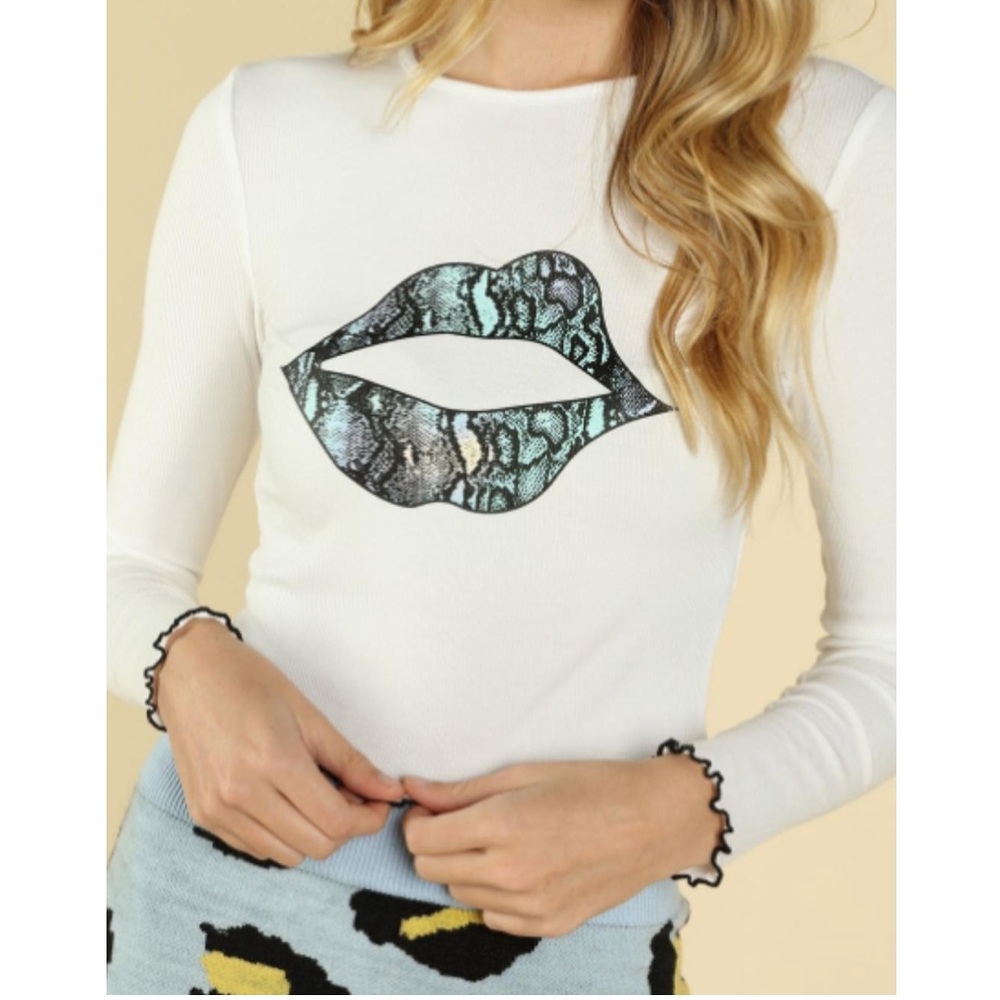Lips crop top